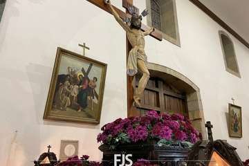 Preparación de los pasos de la Semana Santa de San Juan/Francisco Javier Santana.
